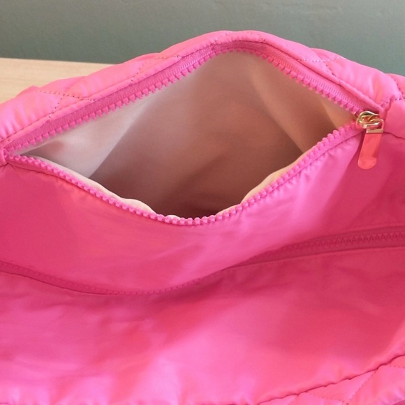 Mz Wallace Metro Delux Inspired Jill & Ally tote Hot Pink NWT - Picture 8 of 10